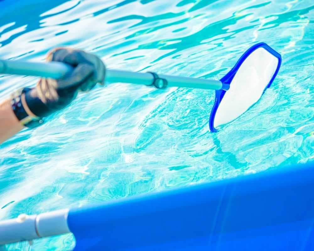 Logo RAZÃO CONEXÃO BOMBAS E PISCINAS