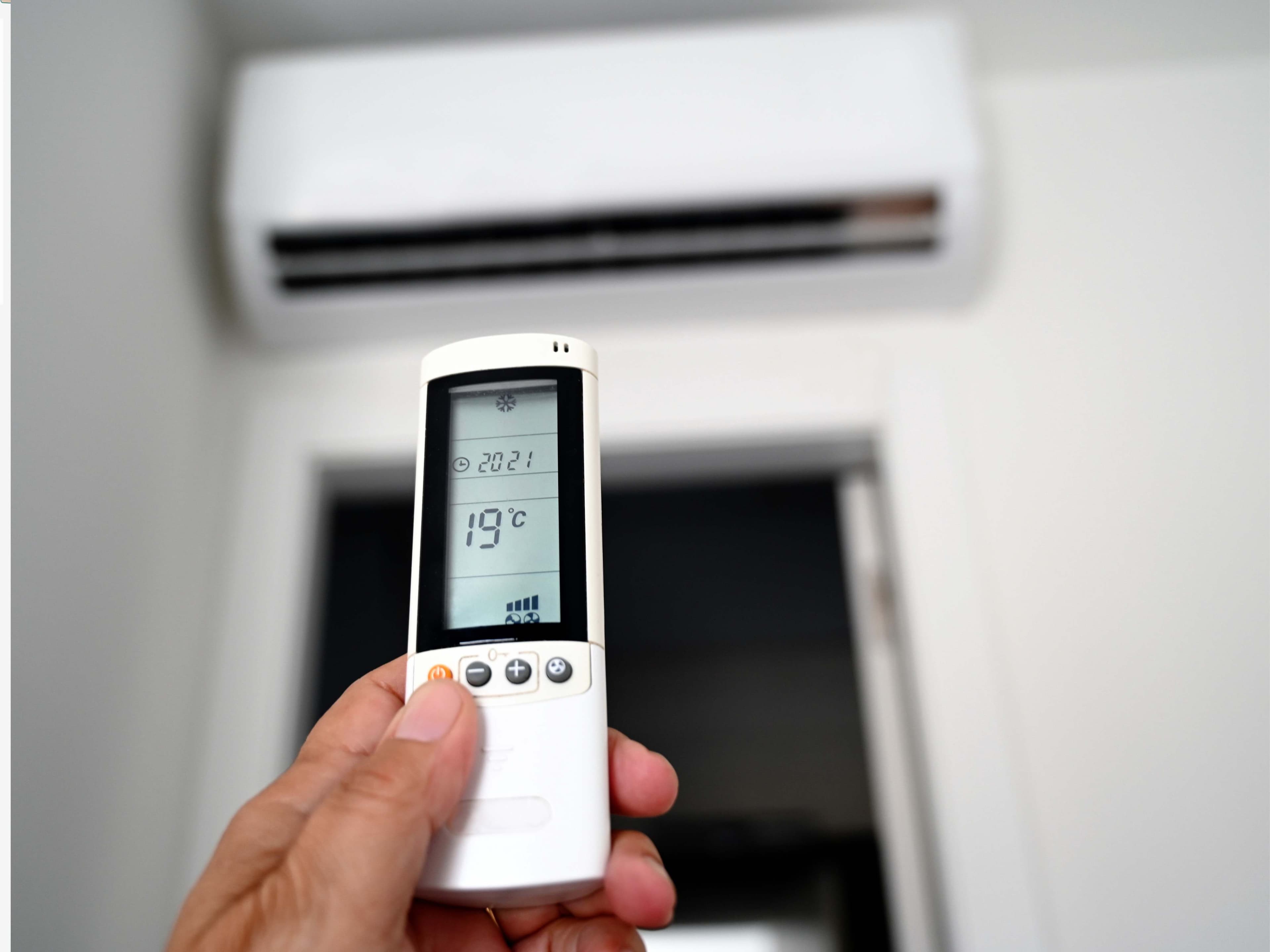 Logo BHB HIGIÊNIZAÇÃO E CLIMATIZAÇÃO