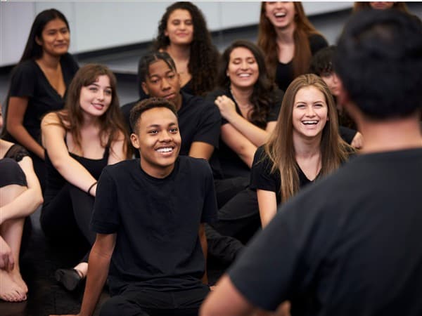 PRODUÇÃO TEATRAL - ANTHONY JERONIMO