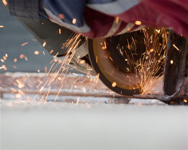 SERRALHERIA-EVERSON SOUZA DE ALELUIA